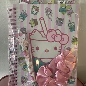 Sanrio Spiral Notebook Set